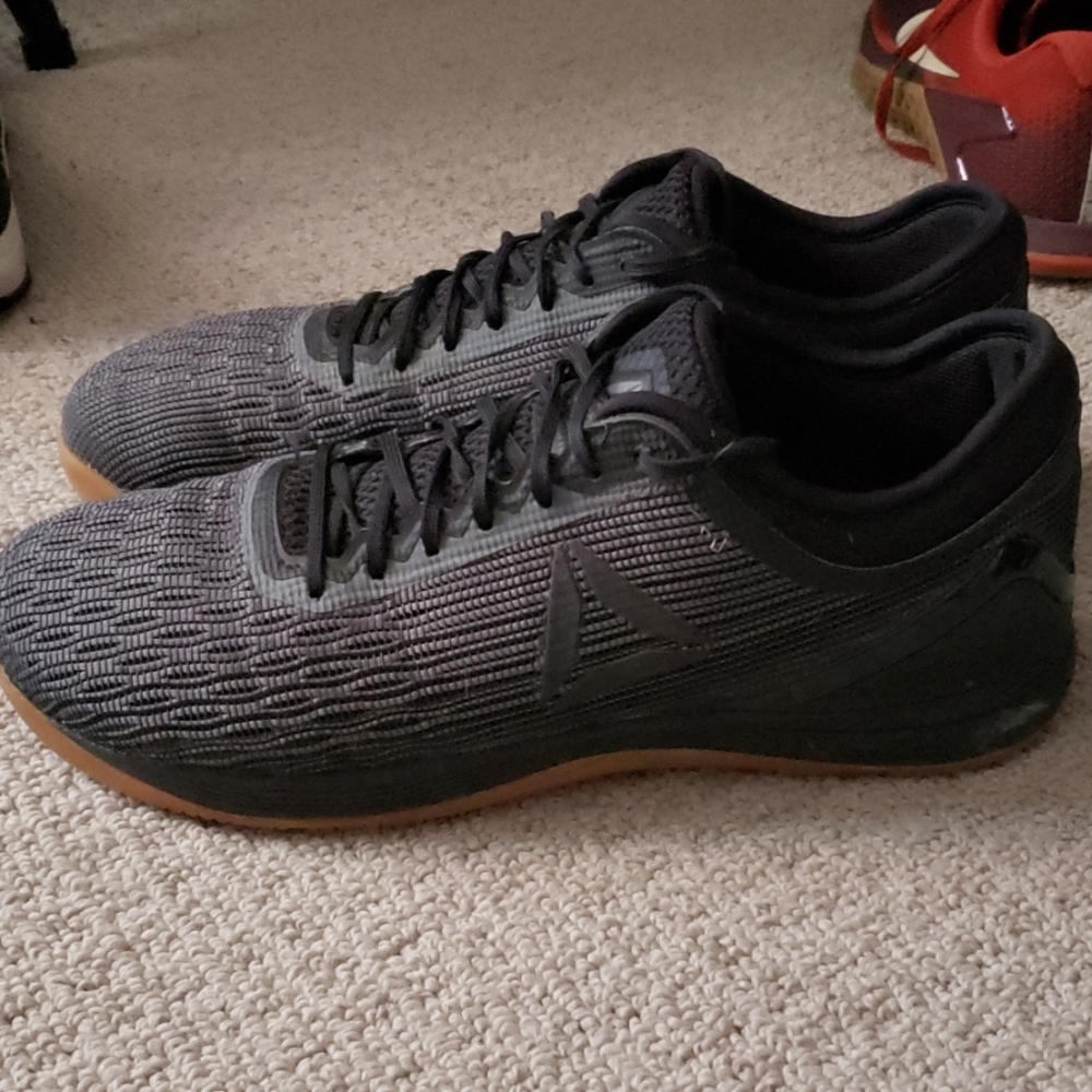 Nano 8 gun metal V1
